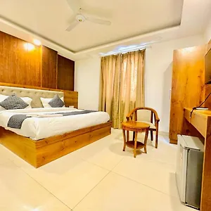 *** Hotel Qubic By Igi Airport India