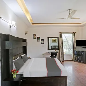 *** Hotel Collection O Staykr India